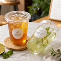 Gobelet jetable transparent en PET de 18 oz avec logo personnalisé et couvercle plat ou bombé pour matcha, latte glacé, café et thé au lait