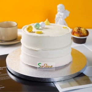 Plateau à gâteau rond personnalisé Sunshine en argent avec gaufrage et impression dorée, base carrée en forme de tambour - Product Image 5