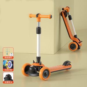 Patinete infantil Qixiaoke de 3 a 8 años, altura ajustable, con luces, para niños y niñas, color verde - Product Image 2