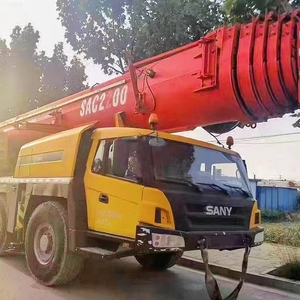 Choisissez la grue mobile SANY SAC2200 de 220 tonnes pour des opérations de levage précises et puissantes - Product Image 3