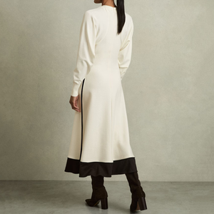 Abito Midi Elegante da Donna in Maglia <span class=keywords><strong>con</strong></span> Dettagli Neri a Contrasto, <span class=keywords><strong>Spacco</strong></span> <span class=keywords><strong>Laterale</strong></span> e Maniche Lunghe, <span class=keywords><strong>Vestito</strong></span> a Trapezio - Product Image 3