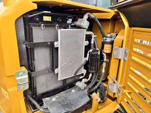 Miniexcavadora Original Cat 306E2 Usada, Excavadora de Orugas Caterpillar de 6 Toneladas con Accesorios Disponibles - Product Image 2