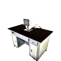 Machine de perforation semi-automatique à vision CCD haute précision 1kW pour le poinçonnage de trous de guidage sur film PVC