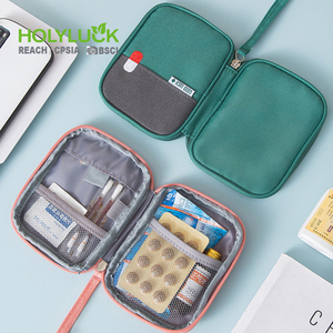 Trousse de premiers soins <span class=keywords><strong>d</strong></span>'<span class=keywords><strong>urgence</strong></span> portable étanche personnalisée <span class=keywords><strong>sac</strong></span> <span class=keywords><strong>médical</strong></span> <span class=keywords><strong>d</strong></span>'<span class=keywords><strong>urgence</strong></span> extérieur ciblé sur la famille - Product Image 3