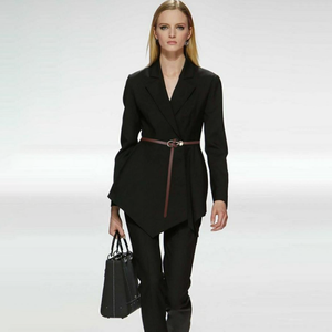 Ceinture en cuir PU personnalisée pour femmes, style d'affaires rétro décontracté, longueur large et personnalisée, conception de pari à nœud Offre Spéciale - Product Image 1
