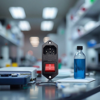 Prise trois-en-un 10A 250V avec double verrouillage à vis de sécurité et interrupteur de voyant pour équipement médical et prise de batterie au lithium