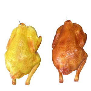 Modelo de exhibición de pollo asado realista para restaurantes de barbacoa y ahumados, elaborado en PU, con acabado dorado brillante y efecto de goteo, duradero, para exhibición de alimentos en pared. - Product Image 1