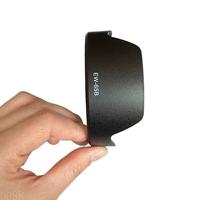 YEAH EW-65B Bayonet Flower Lens Hood Shade untuk Canon RF 24mm f1.8 Macro adalah STM, EF 24mm 2.8 adalah USM dan EF 28mm 2.8 adalah USM.