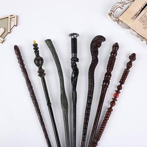 Bacchette Magiche Universal Studios all'Ingrosso - Accessori in Metallo e Resina per Feste <span class=keywords><strong>di</strong></span> Halloween, Ispirati a Hermione, Dumbledore e Voldemort - Product Image 1