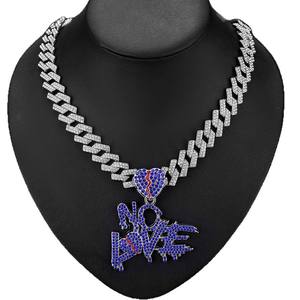 Européen américain <span class=keywords><strong>NOLOVE</strong></span> exagéré coeur fissuration plein diamant lettre pendentif chaînes cubaines collier explosif couleur violette - Product Image 5