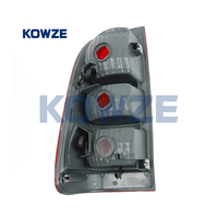 81550-0K010 Kowze Autres pièces d'éclairage automobile Feu arrière droit pour Toyota Hilux GGN15 KUN16 TGN16 2004-2023 81551-0K010
