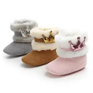 Chaussures d'hiver pour bébés filles de 0 à 18 mois, bottes en fourrure avec couronne, à enfiler, mi-mollet, nouvelle collection