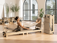 Machine de Pilates Reformer pliable et réglable en bois d'érable Celux pour usage domestique avec garantie de 3 ans - Équipement d'exercice portable pour la santé