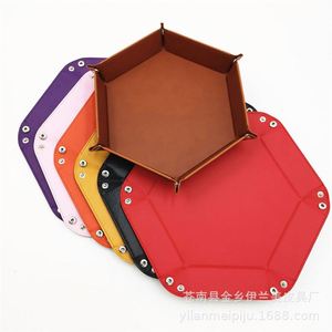 Bandeja y Caja de Almacenamiento de Dados Hexagonal de Cuero Moldeado Plegable Moderna para D&D, al por Mayor, en Stock del Fabricante, para Uso en Fiestas y el Hogar por Adultos - Product Image 3
