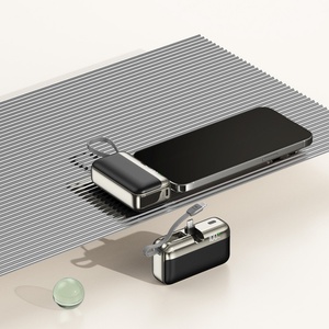 Chargeur portable universel à câble intégré, batterie externe d'urgence 22,5 W 10000 mAh à charge ultra-rapide - Product Image 3