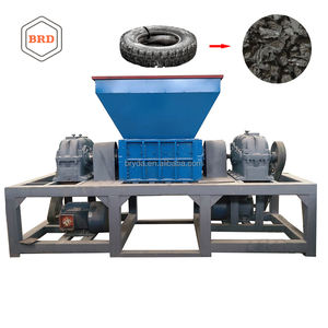 Broyeur de <span class=keywords><strong>pneus</strong></span> de qualité industrielle 800 pour le <span class=keywords><strong>d</strong></span>émontage et la <span class=keywords><strong>d</strong></span>écoupe des <span class=keywords><strong>pneus</strong></span> avant la production de poudre ou de copeaux de caoutchouc - Product Image 1