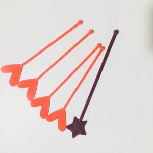 Agitateur de cocktail en forme de cœur et d'étoile, en résine naturelle, fait à la main pour mélanger les cocktails - Product Image 1