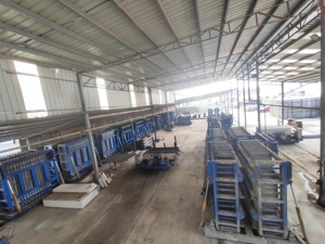 Panneau mural composite à noyau de mousse de construction rapide Villa résidentielle Panneau mural en béton préfabriqué léger Making Machine - Product Image 5