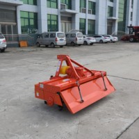 Vente directe d'usine Machine de nivellement du sol à trois points Convient à divers types de sols Motoculteur rotatif de 155 cm