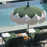 Parasol de patio à franges d'arrière-cour moderne en aluminium de luxe de 8 pieds pour les événements en plein air hôtels restaurants mariages salle à manger
