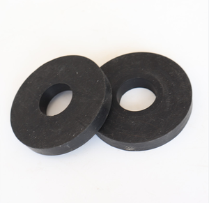 Tùy chỉnh <span class=keywords><strong>NBR</strong></span> Silicone FKM EPDM <span class=keywords><strong>NBR</strong></span> đen cao su Spacer chống rung cao su Gasket O-ring phẳng Fastener cao su bumper máy giặt - Product Image 3