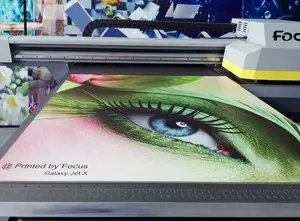 초점 A2 6090 다기능 UV 평판 프린터 DTF 전송 필름 스티커 인쇄 기계 광택
