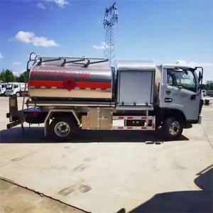 Mini-camion-citerne de ravitaillement pour avions et hélicoptères, nouveau modèle avec options de réservoir de carburant - Product Image 2