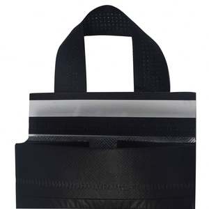 Customized Small Bottle Wine Thermal Insulated Cooler Bag Non Woven Delivery Bag Eco Friendly Bottle Insulated Wine Bag - Product Image 3