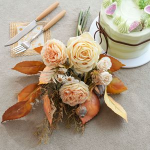 CallaFloral Ramo de Rosas Artificiales, Flores Mixtas, Estilo Retro, Decoración de Boda, Arreglo para Colgar en la Pared del Hogar - Product Image 3