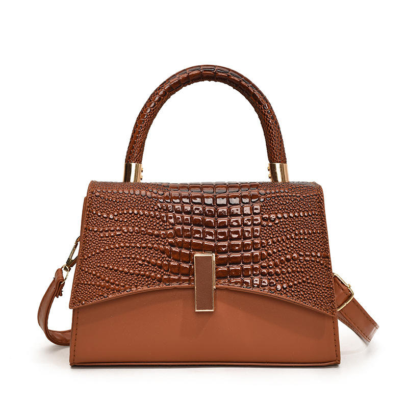 สีน้ำตาล