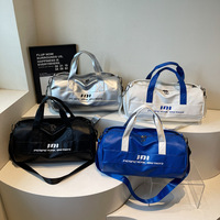 Sac de voyage en PU personnalisé avec logo, unisexe, à fermeture éclair, transparent, avec poignée souple, pour le week-end, à double bandoulière, idéal pour l'extérieur et la mode.