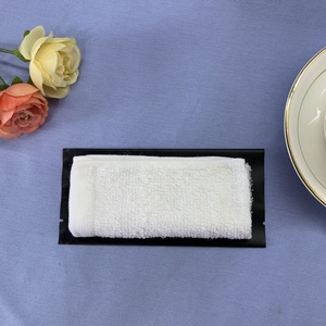 Lingettes humides jetables de luxe personnalisées, individuelles, pliées, nettoyantes, rafraîchissantes, parfum <span class=keywords><strong>citron</strong></span>, en coton compressé - Product Image 4