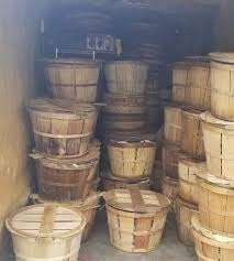 PRIX DE GROS BON MARCHÉ PANIER EN BOIS DE CRABE EN BOIS D'ACACIA NATUREL AVEC COUVERCLE 2024-PANIER DE RANGEMENT EN BOIS PERSONNALISÉ OEM - Product Image 3