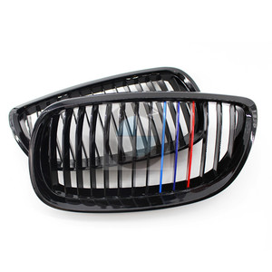 Parrilla BMW E92 E93 estilo M tricolor negro brillante con entrada de aire para parachoques delantero, para Serie 3 Coupé 2006-2009 - Product Image 1
