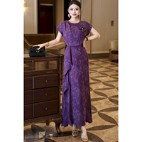 Gaun Panjang Wanita Model Siluet Swing Ramping Berbahan Jacquard Motif Bunga Berhias Manik-Manik Gaya Retro Dewasa Elegan dengan Kontrol Pinggang
