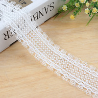 Pita Bordir RYL Hitam Putih Double Edge Hollow Lace Polyester yang Larut dalam Air untuk Gaun Pengantin