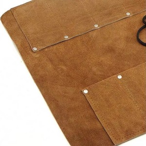 Estuche enrollable de cuero de gamuza con 12 bolsillos para herramientas de barbería, tallado en madera y otras herramientas pequeñas, de alta resistencia, de fábrica BSCI. - Product Image 3