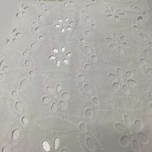 女性のドレスのための織物布白刺繍アイレット刺繍織り綿<span class=keywords><strong>100</strong></span>% 生地メーカー - Product Image 3