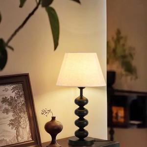 Lampe de table vintage de style Wabi-Sabi français, style rétro chinois et américain moderne, ambiance haut de gamme pour salon et chambre à coucher - Product Image 4