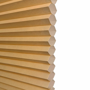 Tissus <span class=keywords><strong>pour</strong></span> stores alvéolaires verticaux en gros d'usine, 38 mm, plissés, protection UV, non tissés, réduction <span class=keywords><strong>de</strong></span> chaleur <span class=keywords><strong>pour</strong></span> fenêtres - Product Image 1