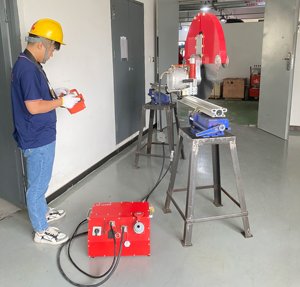 เครื่องเลื่อยตัดผนังคอนกรีต LIMAGY HF22 ระดับอุตสาหกรรม มอเตอร์ไร้แปรงถ่านความถี่สูง 22 กิโลวัตต์ 220-380 โวลต์ 50-60 เฮิรตซ์ 500 มม. - Product Image 1