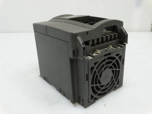 Controlador PLC 6SE6420-2UD23-wbr0BA0 DRIVE, PLC para Automatización Industrial, PAC y Controlador Dedicado - Product Image 1
