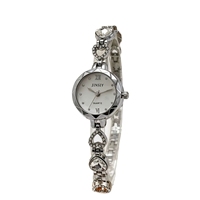 Montre Femme JY121 à Quartz de Luxe avec Strass, Bracelet Mignon en Forme de Cœur, Idéale comme Cadeau pour Fille ou Petite Amie - Vente Flash