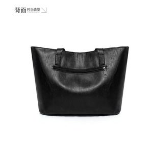 กระเป๋าโท้ทดีไซน์ใหม่ คุณภาพสูง เรียบง่าย แฟชั่นสำหรับผู้หญิง กระเป๋าถือสะพายไหล่ใบใหญ่ จุของได้เยอะ เหมาะสำหรับการช้อปปิ้ง - Product Image 5