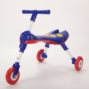 Trottinette à pédales Hirota pour enfants avec siège, 2-4 ans, rouge, style tricycle, pliable, jouet pour enfants - Product Image 2