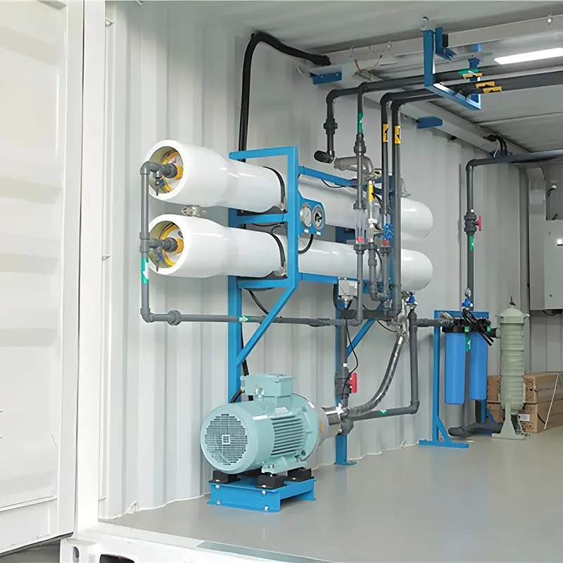 معدات معالجة مياه تقطير نظام RO 2000LPH مع التناضح العكسي نظام معالجة المياه المعدنية للمصانع نظام تنقية المياه