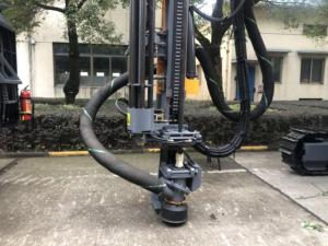 KL511 25M 76-127mm オールインワン統合型DTH掘削リグ ロータリーディーゼルエンジン油圧式トップハンマー ポータブル鉱山掘削リグ - Product Image 3