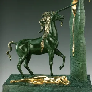 Scultura in metallo Produttore Riproduzione Della Statua di Bronzo Antico la licorne Dali Scultura per il giardino esterno