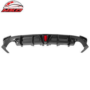 Difusor Trasero con Luz LED para Toyota Camry 2018-2024 LE XLE - Negro Brillante, Kit de Carrocería de Alta Calidad - Product Image 3