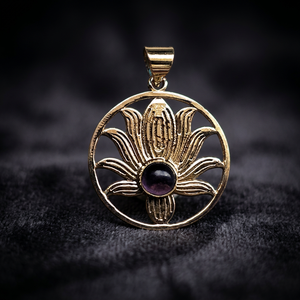 Collier pendentif personnalisé en laiton couleur or SILVER ZONE, style bohème, en forme de lotus, avec améthyste, pour femme, cadeau - Product Image 1